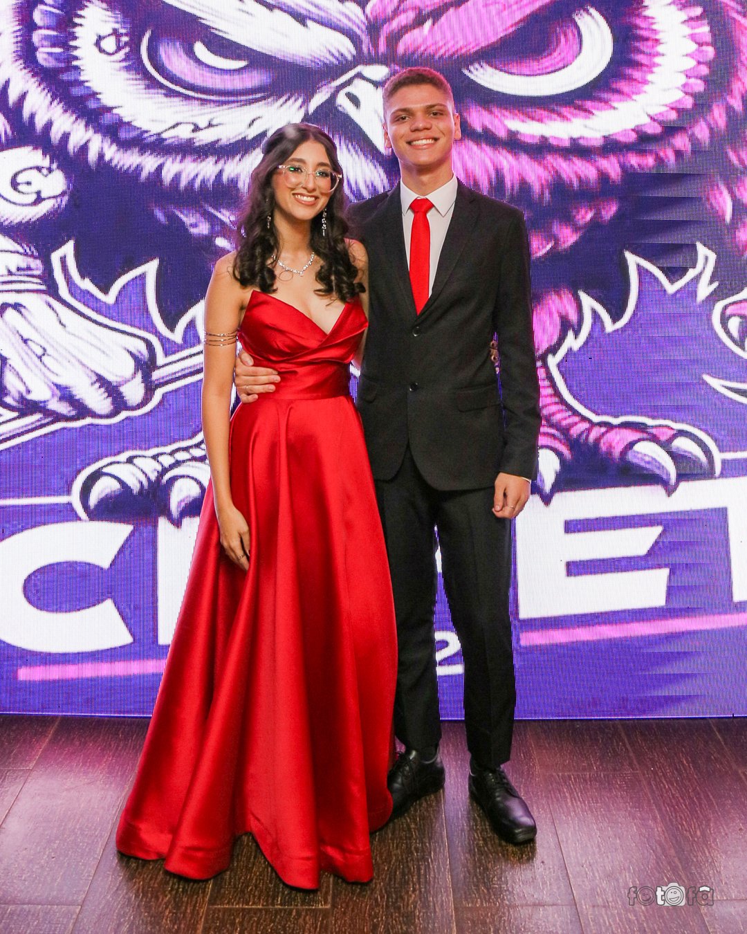 Um Momento especial de confraternização em Belo Horizonte com fotografia espontânea registrado com naturalidade e emoção.