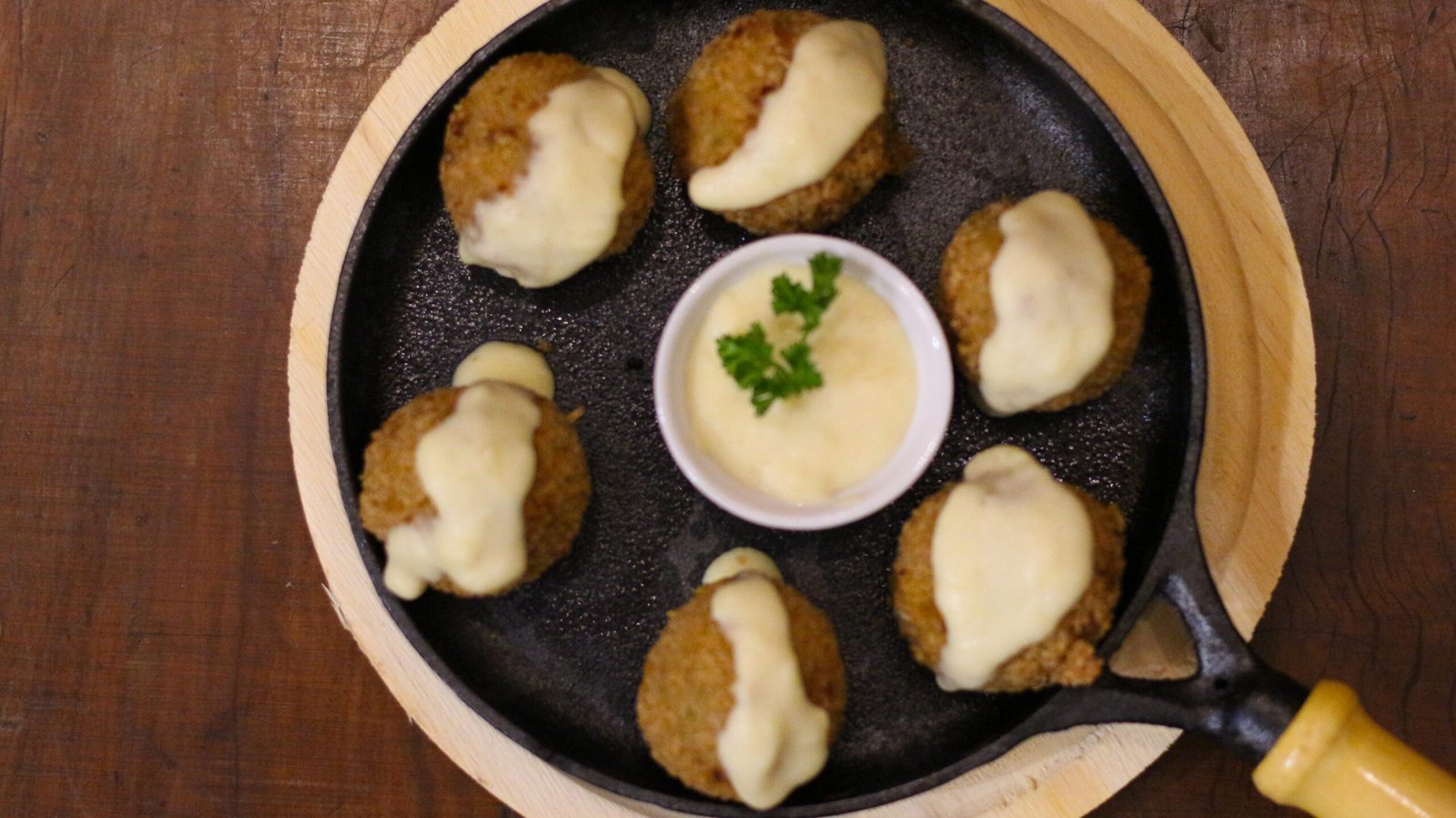 Fotografia Publicitária restaurante SANTO_HOP– Belo Horizonte – Contagem – pratos tipicos restaurante– Estúdio – Foto Fã